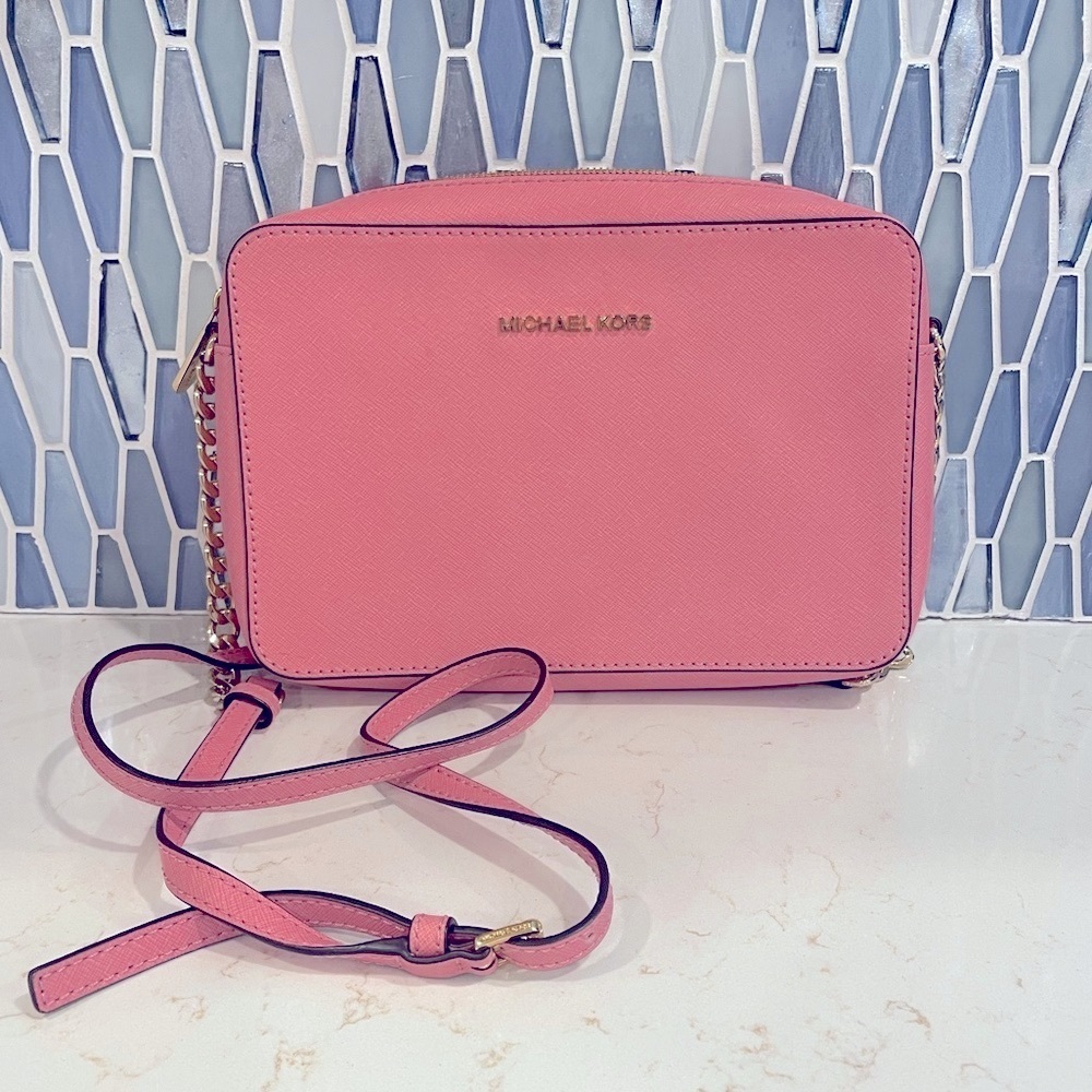 Michael Kors Jet Set Crossbody